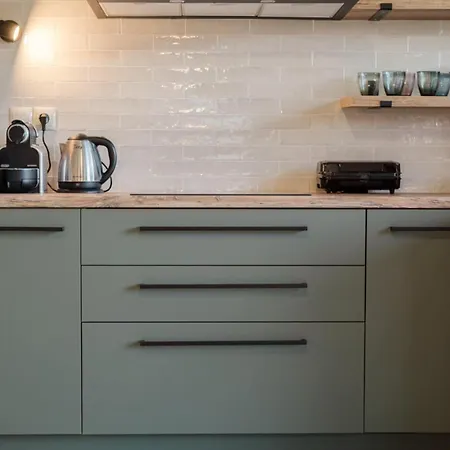 The Ridgehouse Apartment Artemisía